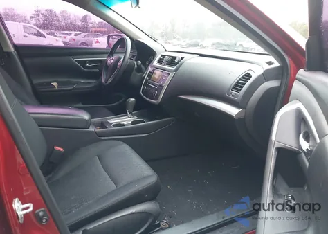 2016 Nissan Altima 2.5/2.5 S/2.5 Sl/2.5 Sr/2.5 Sv из США, поврежденный, VIN 1N4AL3AP8GC159484